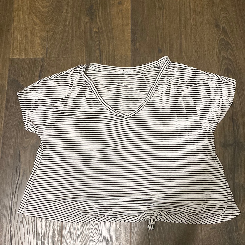 stripped crop top